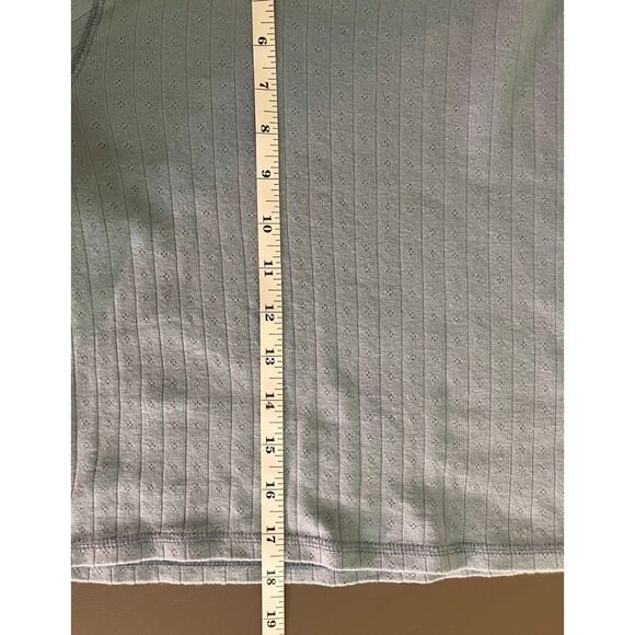 American Eagle mock neck pointelle pattern long sleeve cropped top - Picture 7 of 8